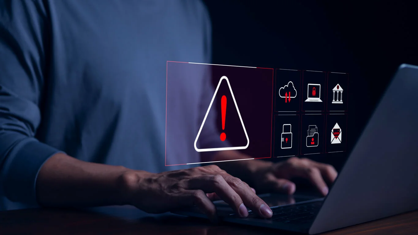 Data Theft in Organizations: Key Red Flags That Signal Insider Threats